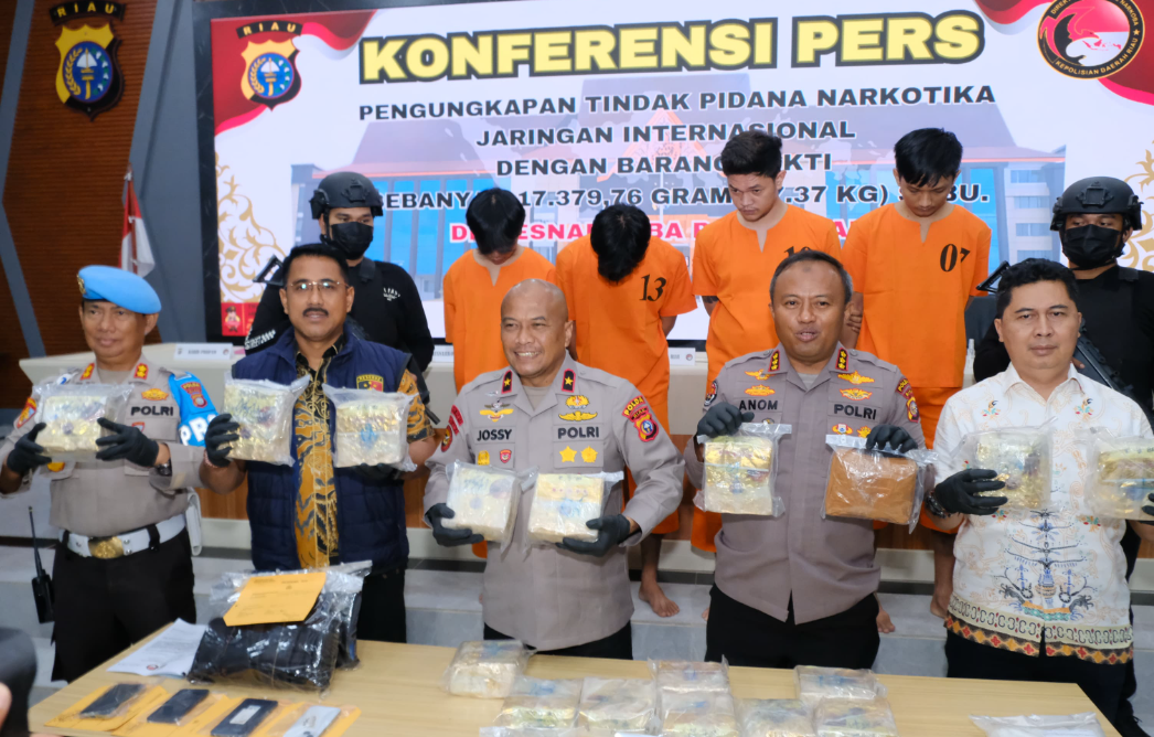 Polda Riau Ungkap Tindak Pidana Narkotika Jenis Sabu Jaringan Internasional